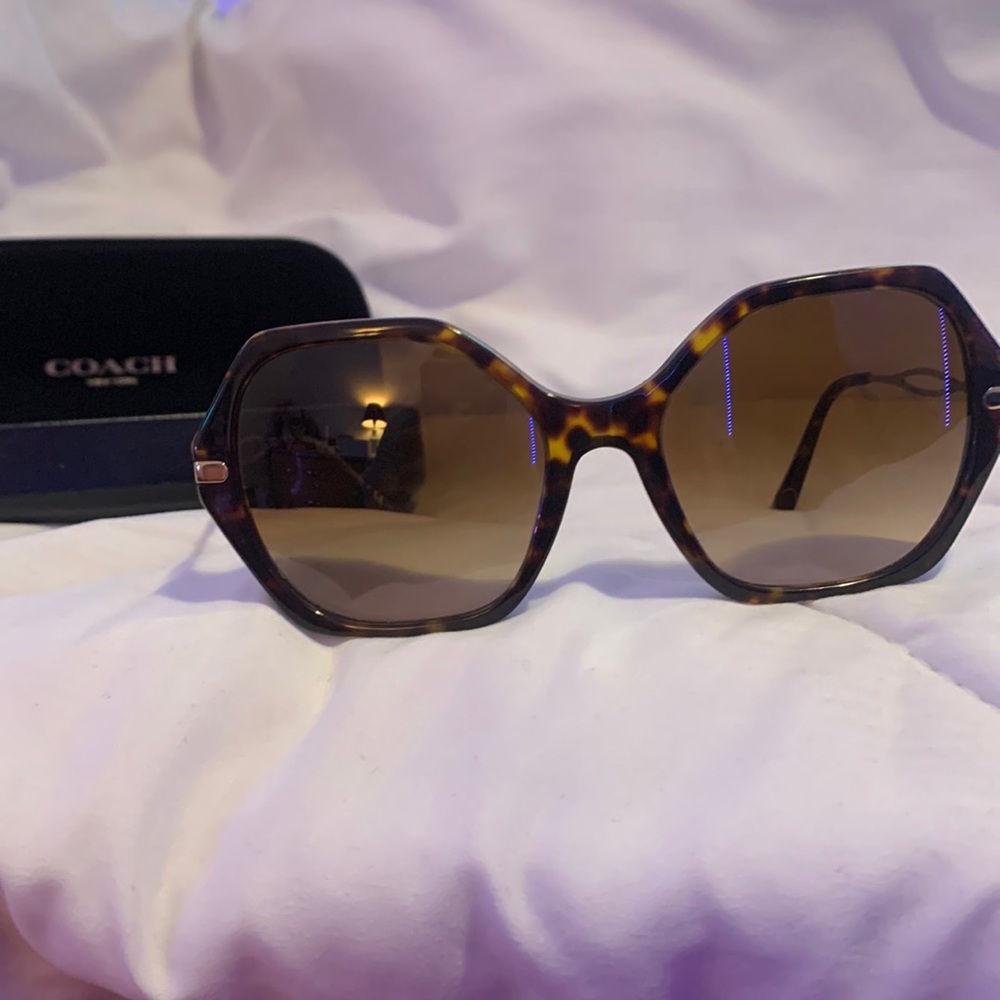 NEW COACH Sunglasses